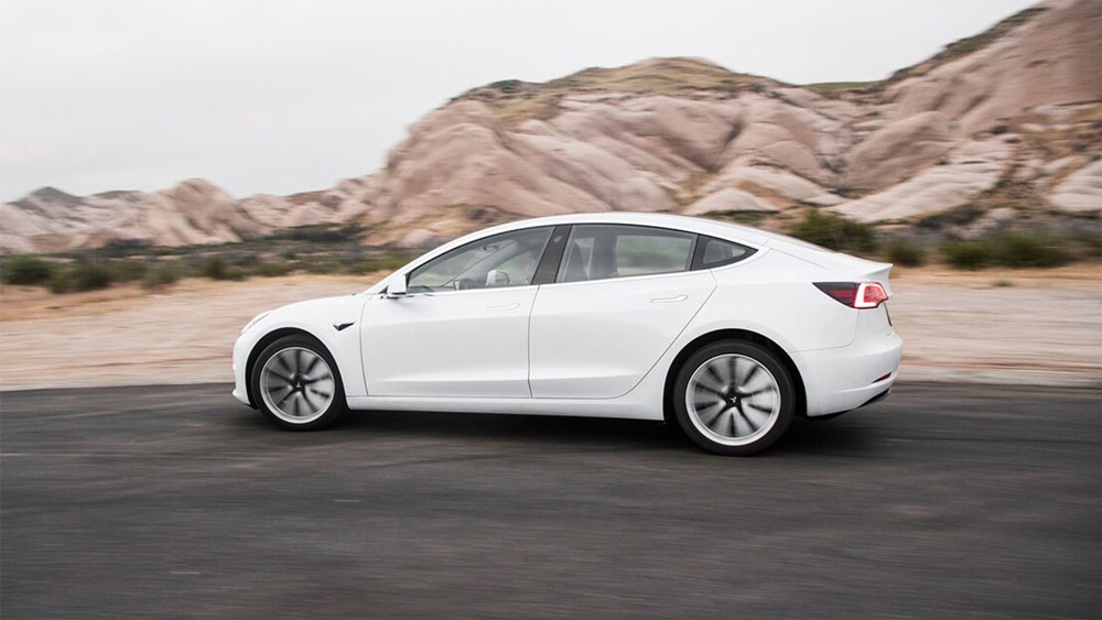 Model 3 MotorTrend White